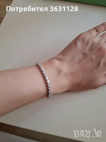 Гривна Swarovski , снимка 2 - Гривни - 55330537