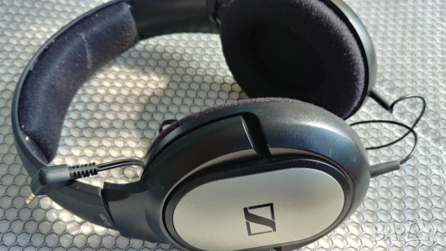 Sennheiser HD201, HD206, HD320, HD330, HD 465, HD500, HD5155,