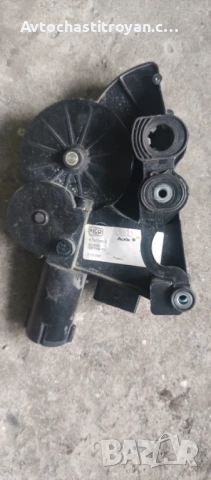 Мотор заден-капак-багажник Audi A8 D3 - 4E0 827 852 G