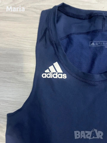 Оригинален дамски потник Adidas – Размер S – Отлично състояние, снимка 2 - Спортни екипи - 55149646