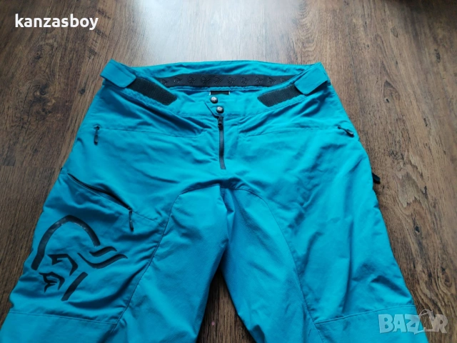 norrona fjora flex1 shorts men - мъжки трекинг панталони Л, снимка 5 - Спортни дрехи, екипи - 54491264