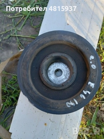 Демпферна шайба за BMW E46 150к.с  2002г 320, снимка 2 - Части - 54404232