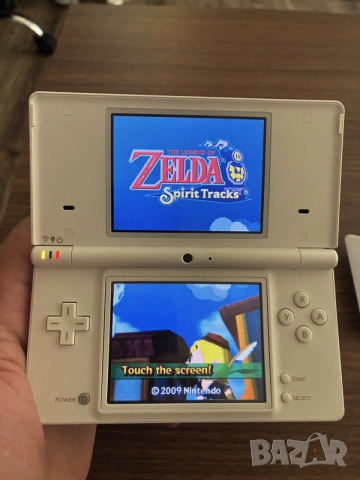 Nintendo DSi White + R4 Карта, снимка 8 - Nintendo конзоли - 55493388