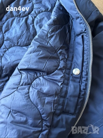 Яке бомбър Tommy Hilfiger в синьо, снимка 8 - Якета - 54196101