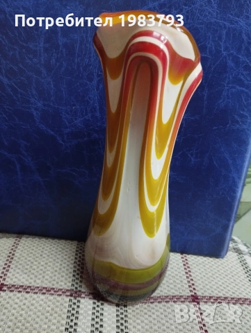 Ръчно изработена ваза стил Мурано., снимка 2 - Вази - 54121029
