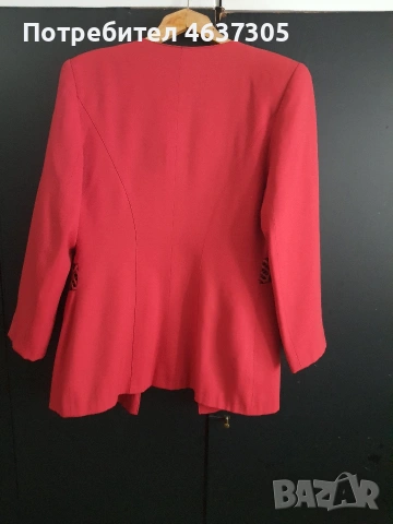 марково червено сако с дантела, снимка 2 - Сака - 54050305