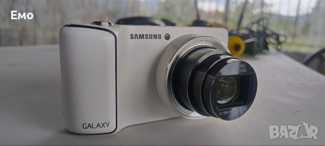 Цифров фотоапарат Samsung Galaxy