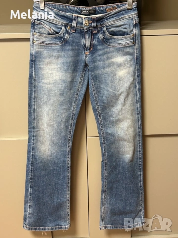 3 чифта дънки Bershka, Pull & Bear, Only, р-р EU 34, снимка 6 - Дънки - 54724888
