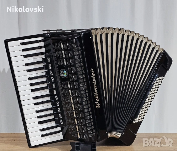 Акордеон Weltmeister Meteor 