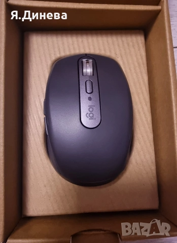 Безжична мишка Logitech , снимка 2 - Клавиатури и мишки - 54191877