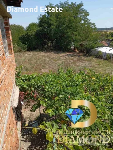 Двуетажна къща в село Узунджово, обл. Хасково, снимка 16 - Къщи - 55638984