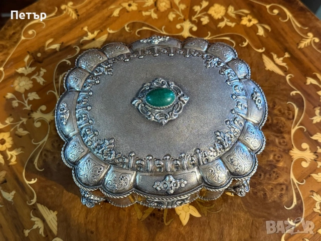 Старинна сребърна кутия, снимка 6 - Антикварни и старинни предмети - 54477445