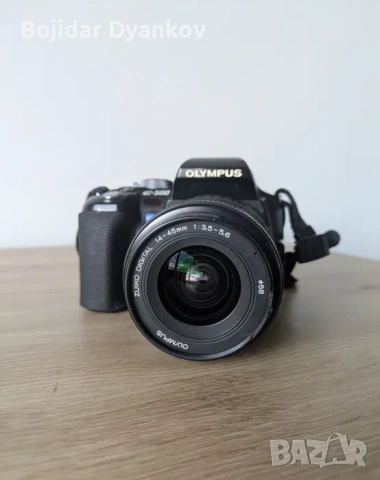 Olympus E-500 DSLR Фотоапарат за Начинаещи + Olympus 14-55mm 1:3.5-5.6 Обектив Отлично Състояние
