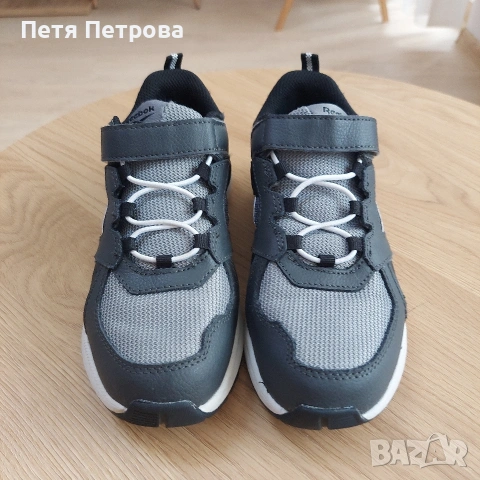 Детски маратонки Reebok, снимка 2 - Детски маратонки - 55262387