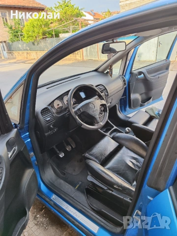 Opel Zafira 2.0 Turbo OPC (Facelift), снимка 12 - Автомобили и джипове - 54755047