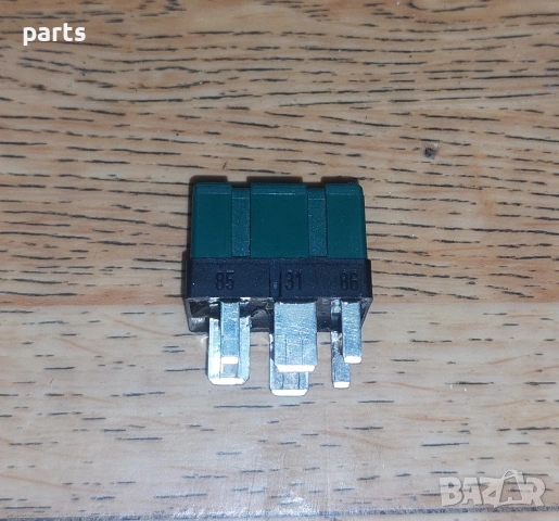 Реле Чистачки - Централно Заключване Мерцедес А W168 - C W202- E W210 - CLK - G W463 - A0025420319, снимка 3 - Части - 55195247