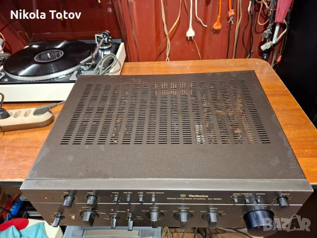 Продава се усилвател Technics SU-8080. , снимка 2 - Ресийвъри, усилватели, смесителни пултове - 54060221