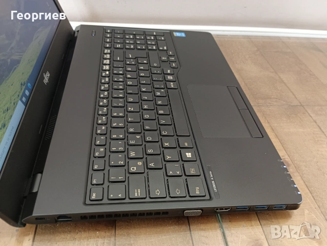 Лаптоп Fujitsu LifeBook A555 i5-5200U  / 15,6", снимка 6 - Лаптопи за работа - 55240137
