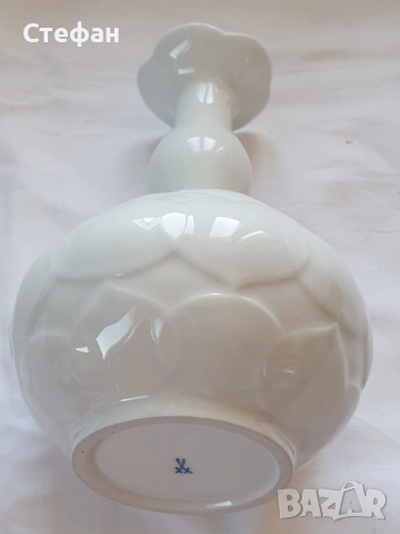 Порцеланова ваза Майсен, снимка 4 - Антикварни и старинни предмети - 54345888