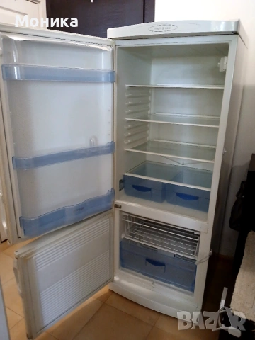 Продавам Хладилник с Фризер gorenje