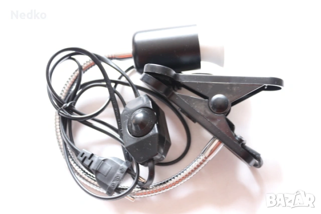 Настолна лампа