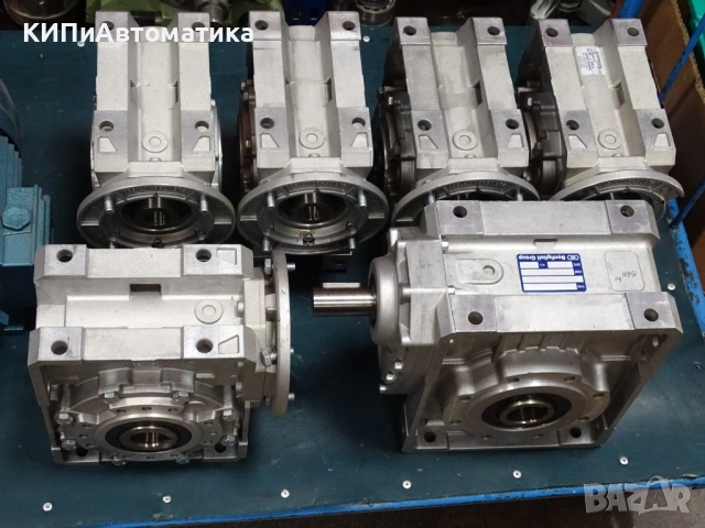 Червячен редуктор Lenze PQ75FB31C30T/B14B8 worm reducer size-75 i=31, снимка 8 - Резервни части за машини - 54579712