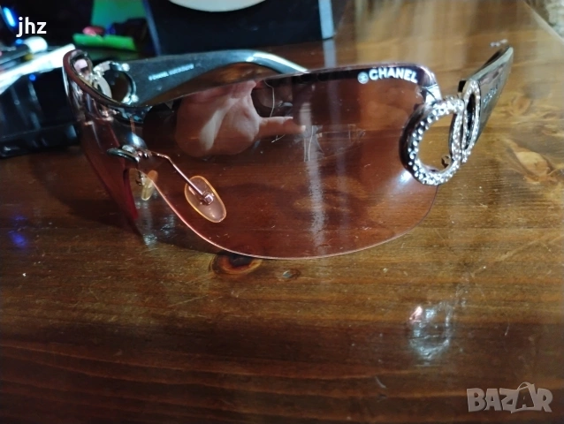 Продавам Дамски Очила , снимка 3 - Слънчеви и диоптрични очила - 54261879