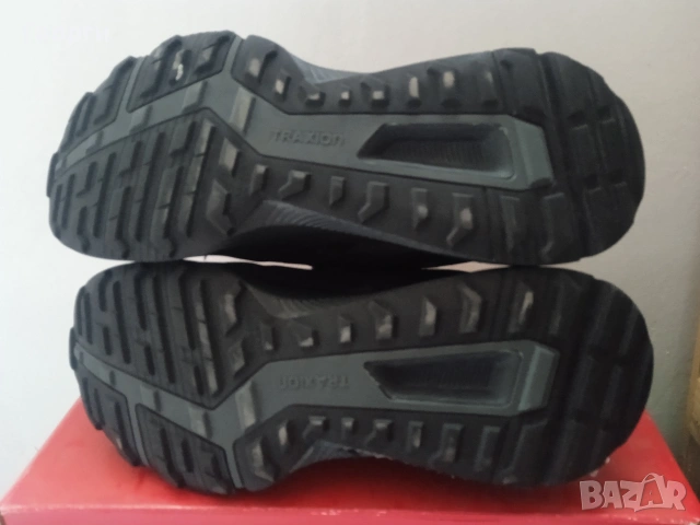 Adidas Terrex 41 1/3, снимка 3 - Маратонки - 53889122