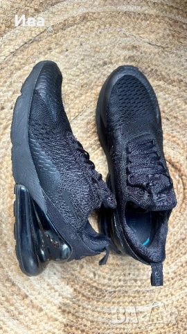 Nike Air Max 270