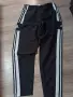 Спортно долнище Adidas, снимка 1