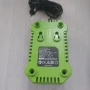 Професионално бързо зарядно Lux-Tools 20V (1 PowerSystem) - 2.4A / 70W, снимка 3
