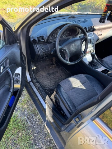 Мерцедес С220 W203 facelift Mercedes C220 150hp., снимка 9 - Автомобили и джипове - 54606766