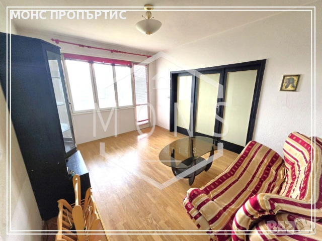 Маломерен тристаен апартамент с панорамна гледка в гр. Габрово, кв. Младост.