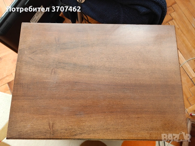 Продавам тоалетка с огледало и две нощни шкафчета , снимка 14 - Шкафове - 54710029