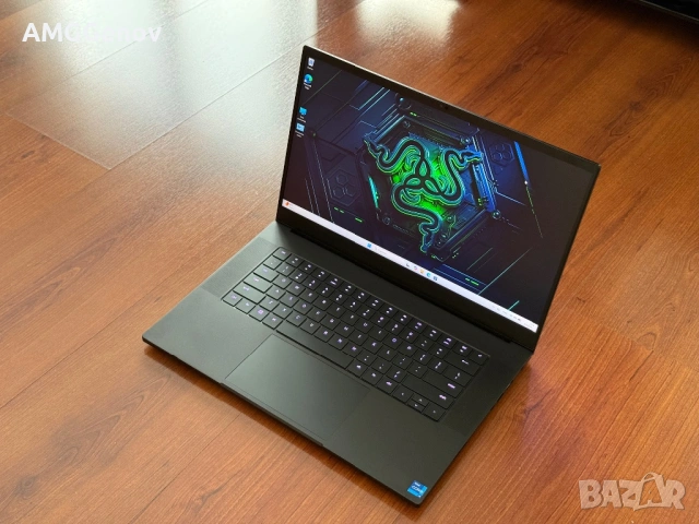 15.6’ QHD 240Hz/RTX 4070 8GB/I7-13800H/Razer Blade 15/32GB DDR5/1TB SSD, снимка 3 - Лаптопи за игри - 54719744