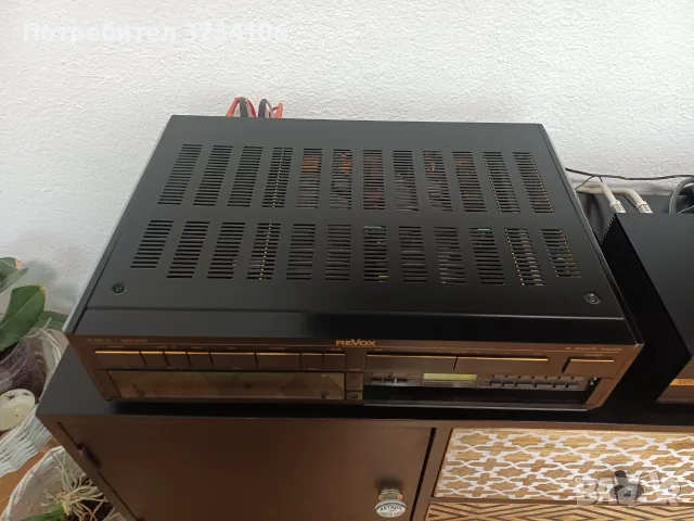 Усилвател Revox B 250-S, снимка 2 - Ресийвъри, усилватели, смесителни пултове - 55419758