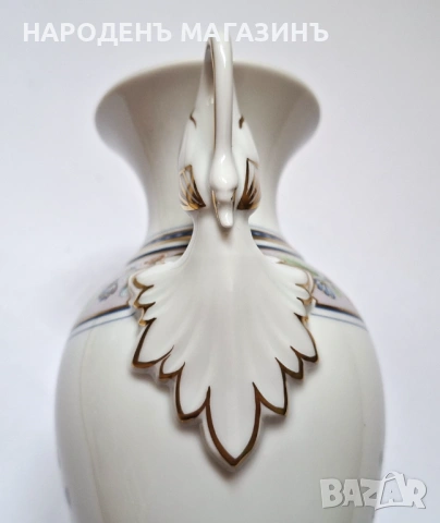 KAISER – Немски порцелан ваза с лебедови дръжки злато цветя ПЕРФЕКТНА, снимка 14 - Други ценни предмети - 54159092