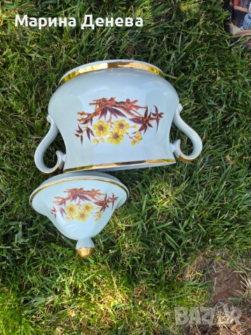 Порцеланов супник
