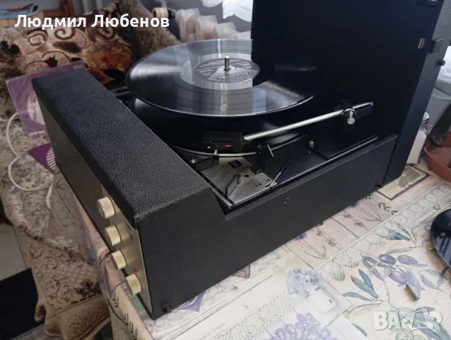 Ретро грамофон Dual P 54 с вграден усилвател и говорител, снимка 6 - Грамофони - 55416477