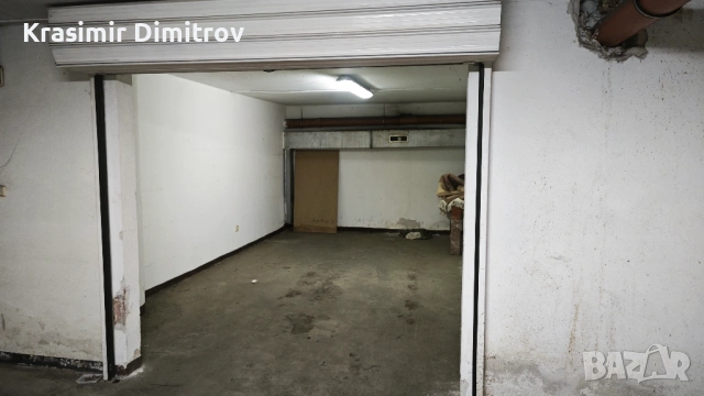 Давам под наем голям самостоятелен гараж (24 кв.м) в кв. Изток, ул. Николай Хайтов 2А., снимка 4 - Гаражи и паркоместа - 54248662