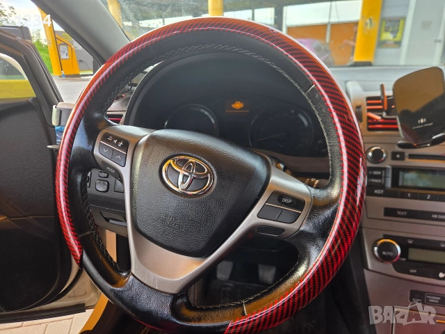 Автомобил Toyota Avensis T27 2.0 d4d 124 коня, снимка 10 - Автомобили и джипове - 54346103