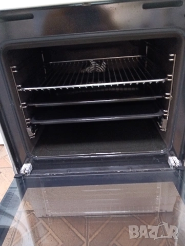 Свободно стояща печка с керамичен плот Voss Electrolux с две години гаранция!, снимка 2 - Печки, фурни - 53980014