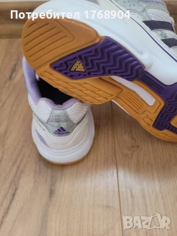 Дамски маратонки Adidas-37номер, снимка 5 - Маратонки - 54563555