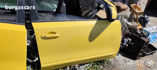 Врата предна задна дясна Nissan Note 1.5DCI K9K 2010г. E11, снимка 3 - Части - 55465890