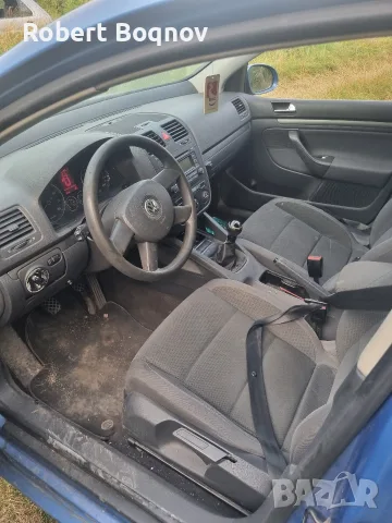 Vw Golf 5 1.6 fsi, снимка 4 - Автомобили и джипове - 55366358