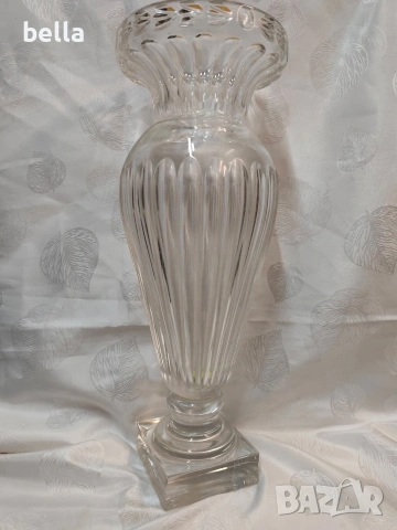 Кристална масивна висока ваза репродукция на Baccarat -Музея на стъклото., снимка 2 - Вази - 54878575