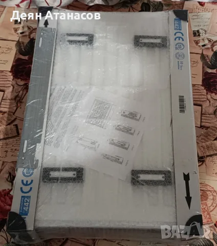 Нов панелен радиатор Comrad с размери 622x400 mm, снимка 2 - Радиатори - 55618418