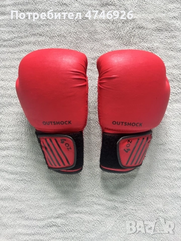 Детски боксови ръкавици OUTSHOCK размер 4 oz