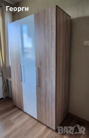 Трикрилен гардероб , снимка 2 - Гардероби - 54700446