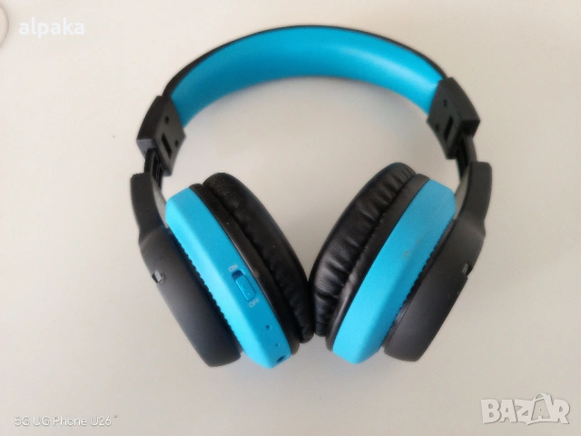 Продавам нови bluethot безжични слушалки iCLEVER